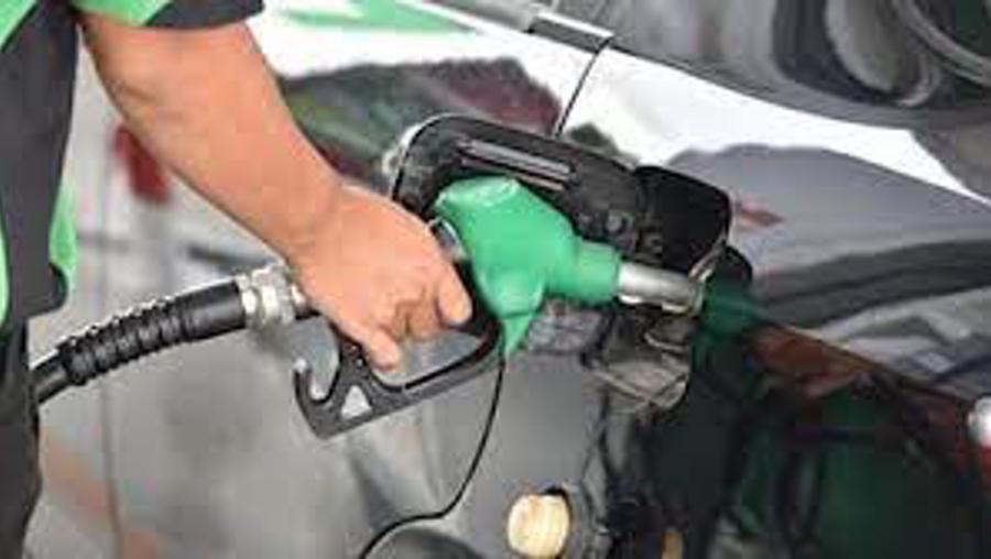 Petrol fiyatları 4 haftadır geriliyor! Akaryakıt fiyatlarına yansıyacak mı?